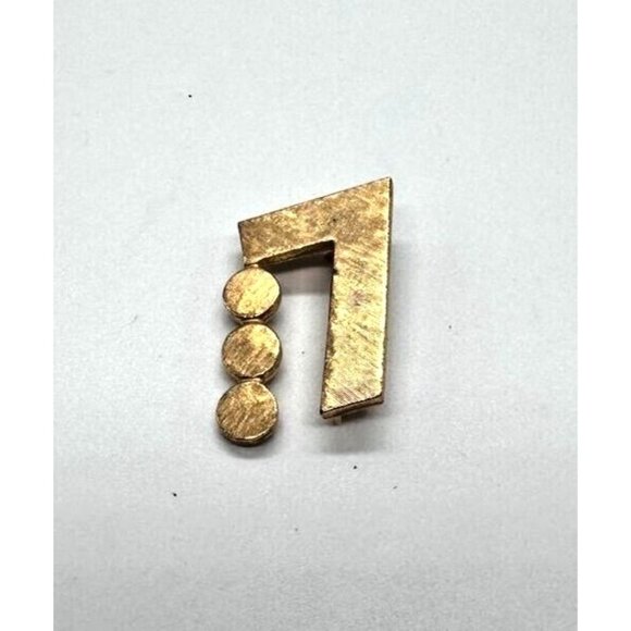 Vintage 1982 Menashe‎ Kadishman Brooch Pendant Gold Tone  Vintage 1982 Menashe Kadishman Brooch‎ Pendant Gold Tone Brushed Finish